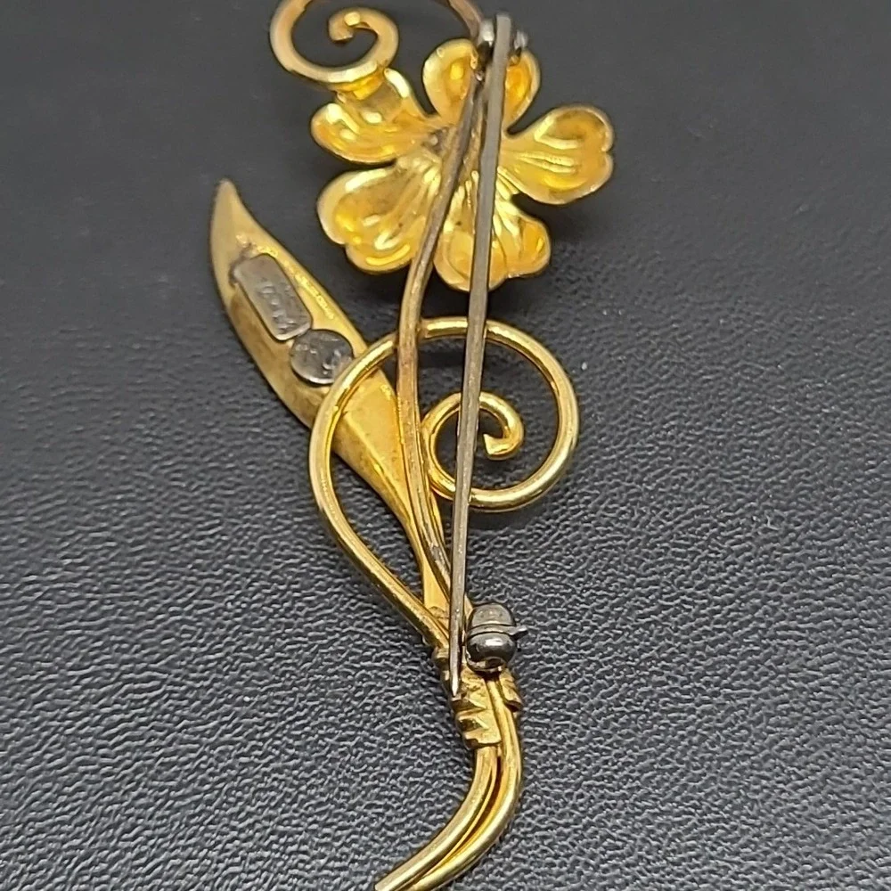 Vintage Van Dell Brooch 1/20 12KT Gold Filled Gold Red‎ Rhinestone Floral  Pin